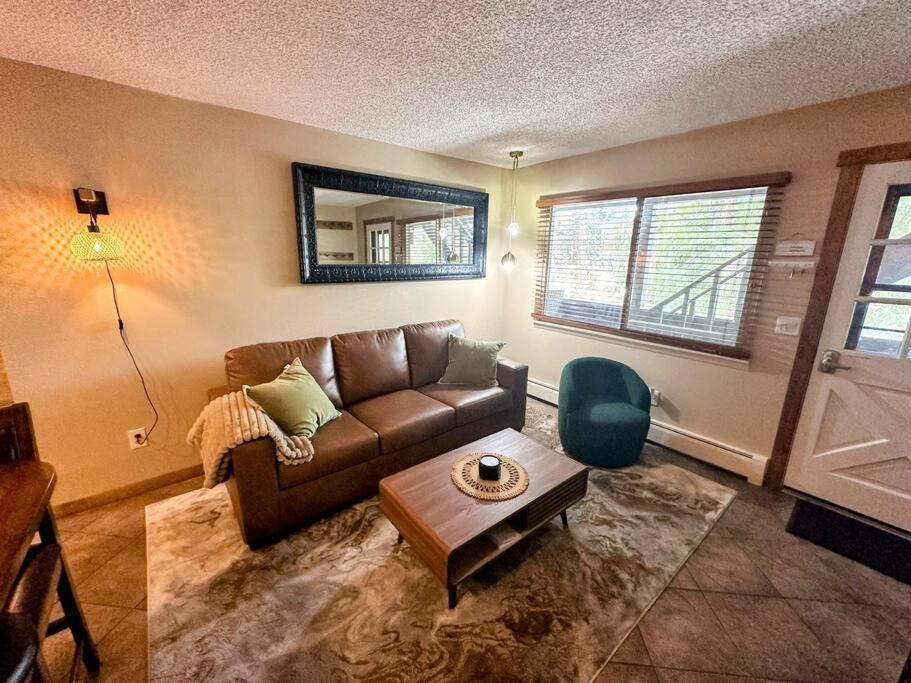 Winter Haus, Winter Park 2 Bedrooms Corner Unit W Outdoor Patio Walking Distance To The Center Of Town Ngoại thất bức ảnh